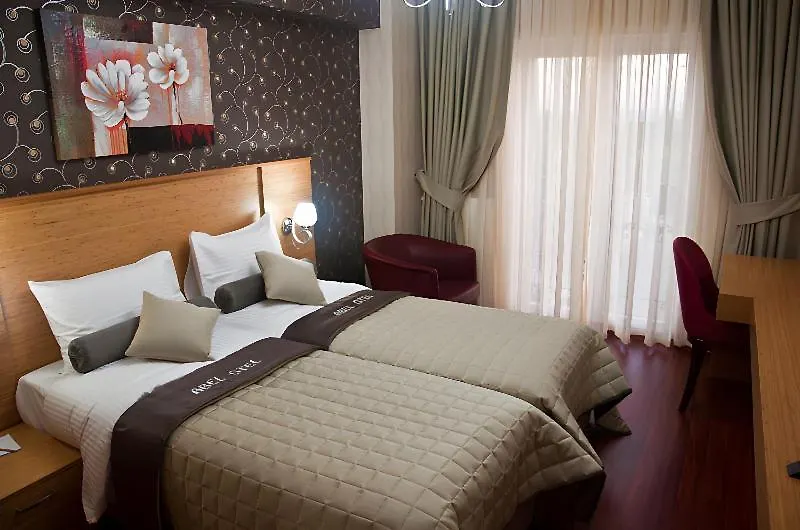 Abel Hotel Стамбул